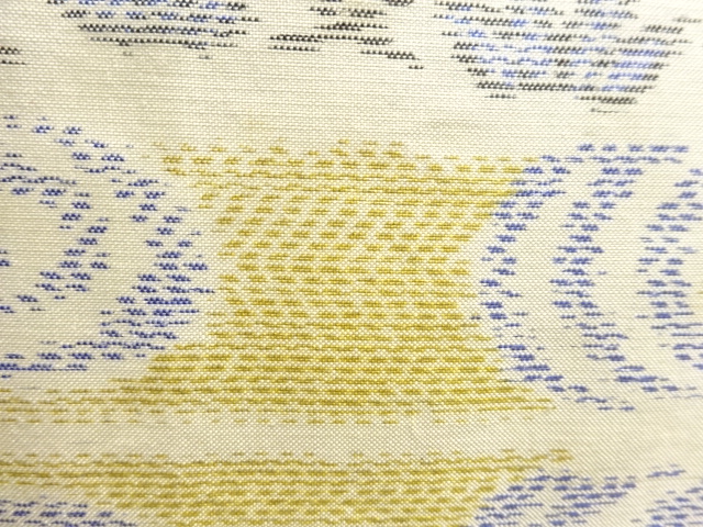 JAPANESE KIMONO / ANTIQUE KIMONO / OSHIMA TSUMUGI / WOVEN FLORAL PLANTS